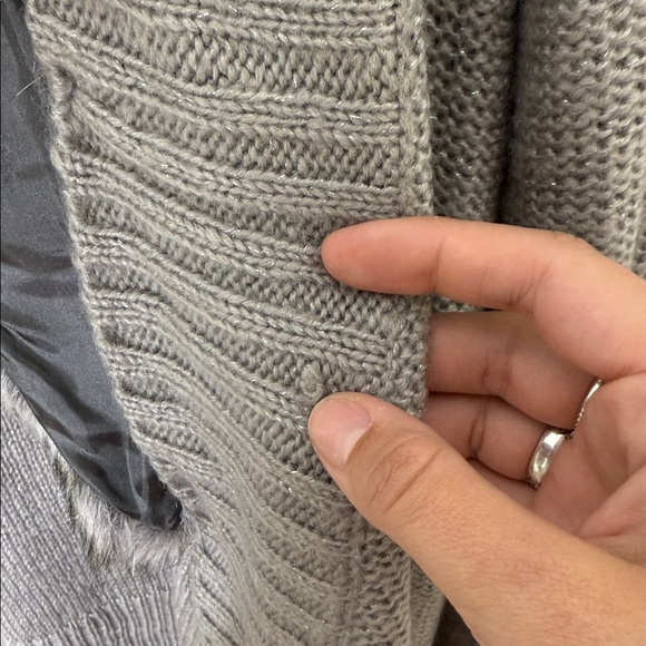 a.n.a Gray Knit Cardigan Sweater with Removable Faux Fur Trim Size 2X - Picture 6 of 7